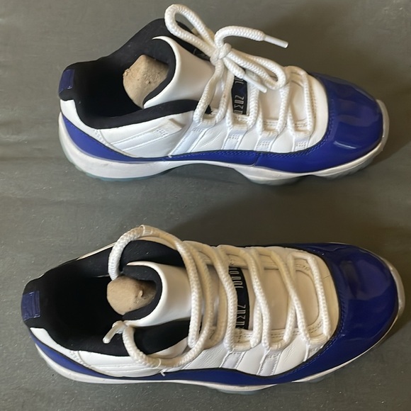 Jordan 11 Concord Low Blue And White - Picture 2 of 4